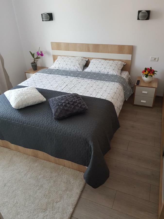 Apartament Karina Navodari Ngoại thất bức ảnh
